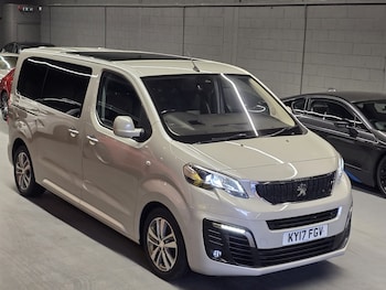 Used Peugeot Traveller 2017 for sale - 77342569: Photo