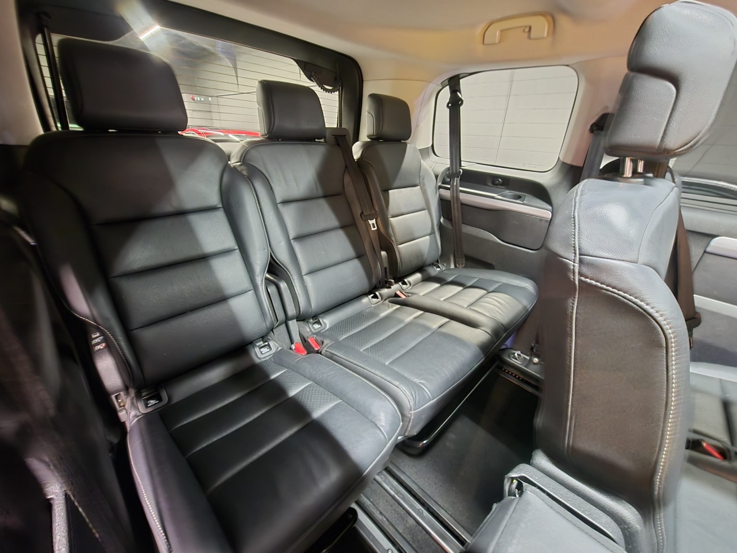 Used Peugeot Traveller 2017 for sale - 77342569: Photo 23