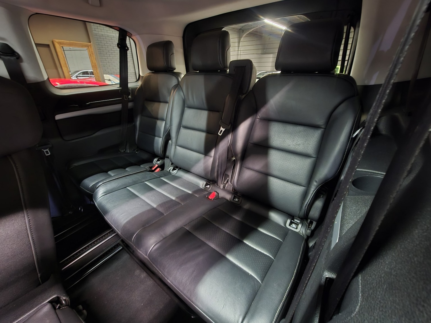 Used Peugeot Traveller 2017 for sale - 77342569: Photo 29