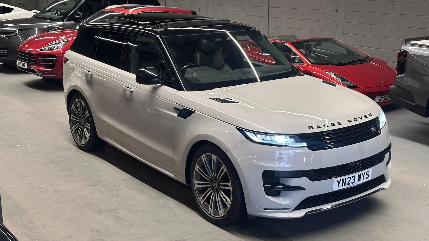 Used Land Rover Range Rover Sport 2023 for sale - 77735656: Photo 1