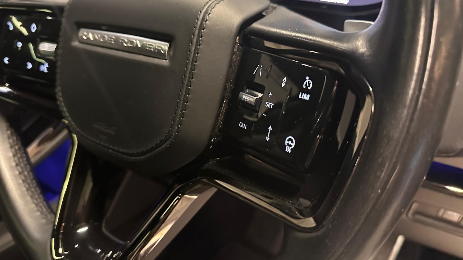 Used Land Rover Range Rover Sport 2023 for sale - 77735656: Photo 16