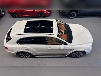 Used Bentley Bentayga 2016 for sale - 78143745: Photo