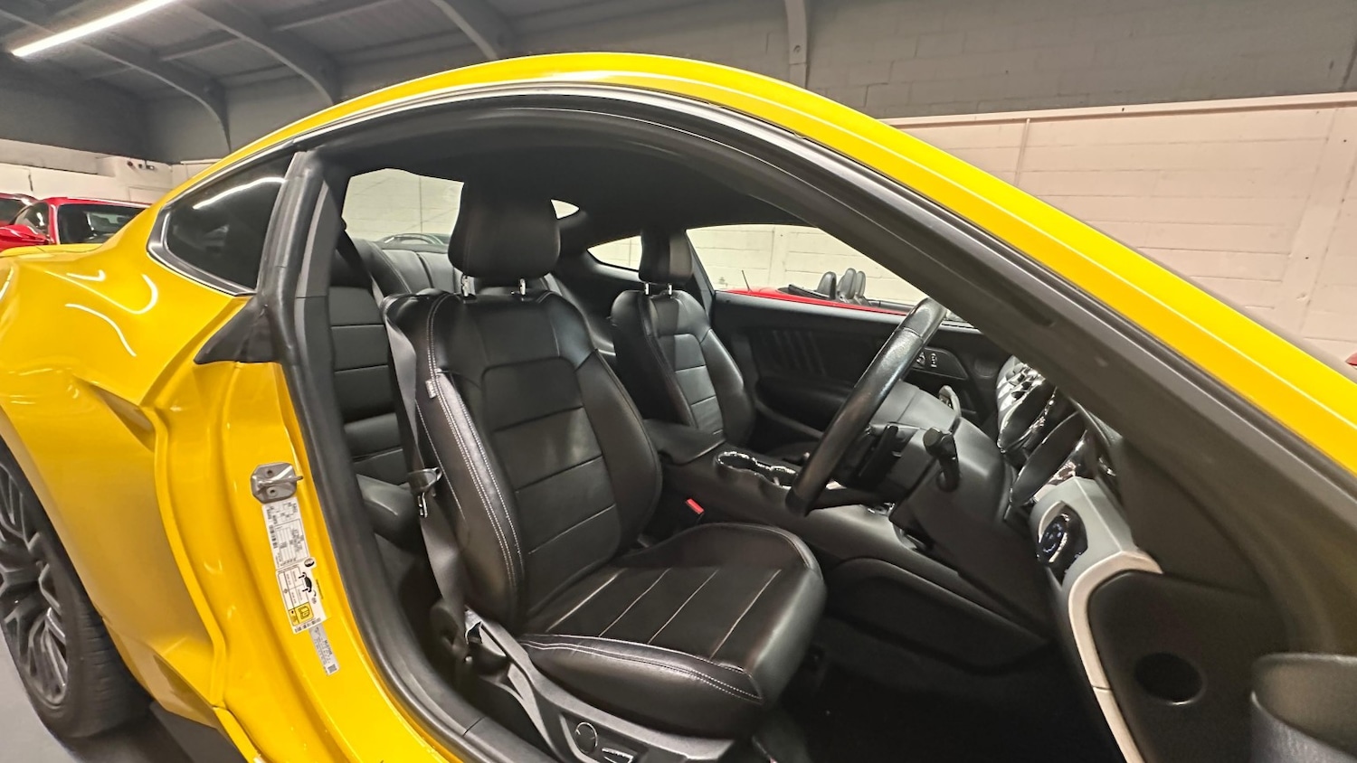 Used Ford Mustang 2018 for sale - 76571193: Photo 6