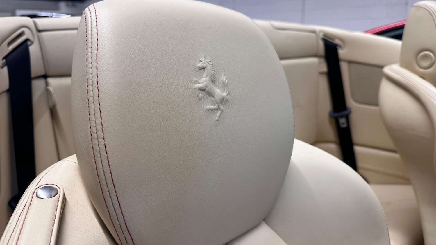 Used Ferrari California 2009 for sale - 76687168: Photo 26