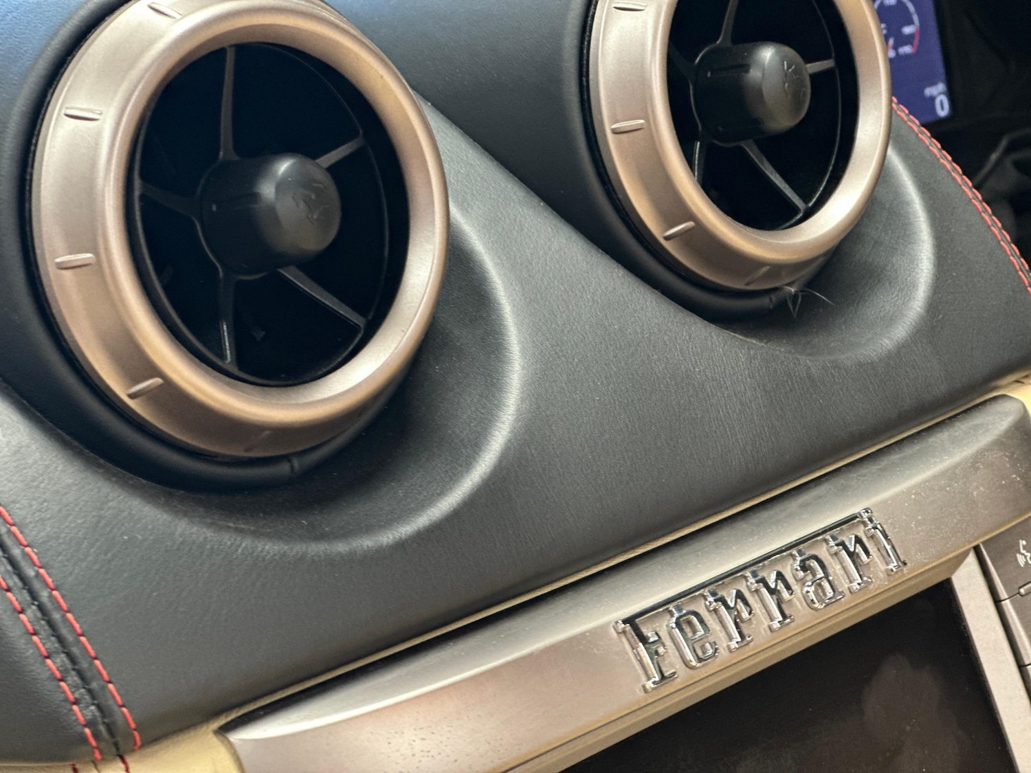 Used Ferrari California 2009 for sale - 76687168: Photo 30