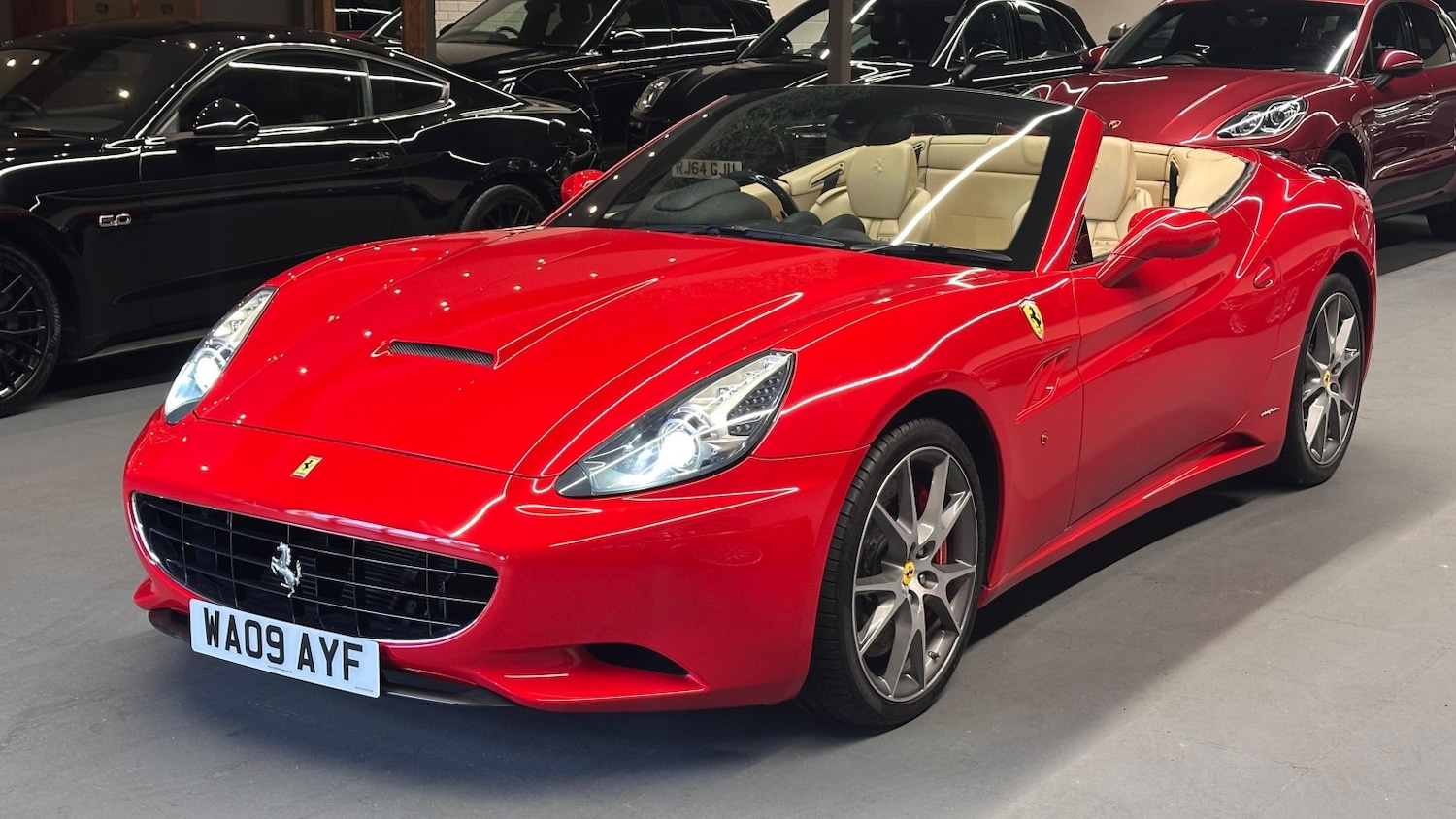 Used Ferrari California 2009 for sale - 76687168: Photo 7