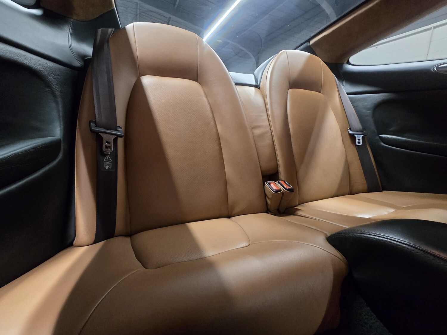 Used Aston Martin Vanquish 2001 for sale - 77864828: Photo 14