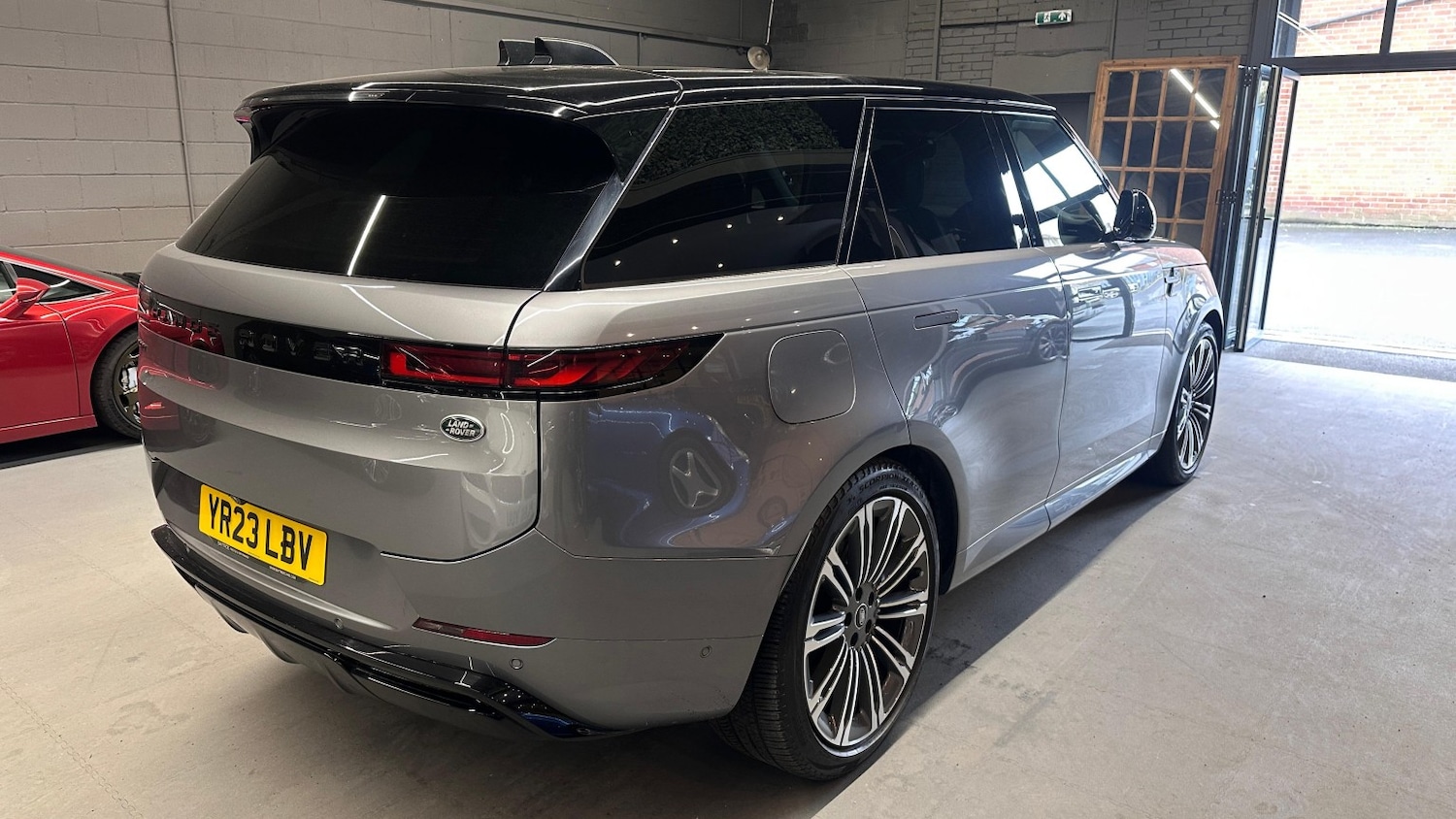 Used Land Rover Range Rover Sport 2023 for sale - 77837047: Photo 7