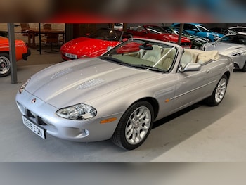 Used Jaguar XKR 2000 for sale - 79360089: Photo