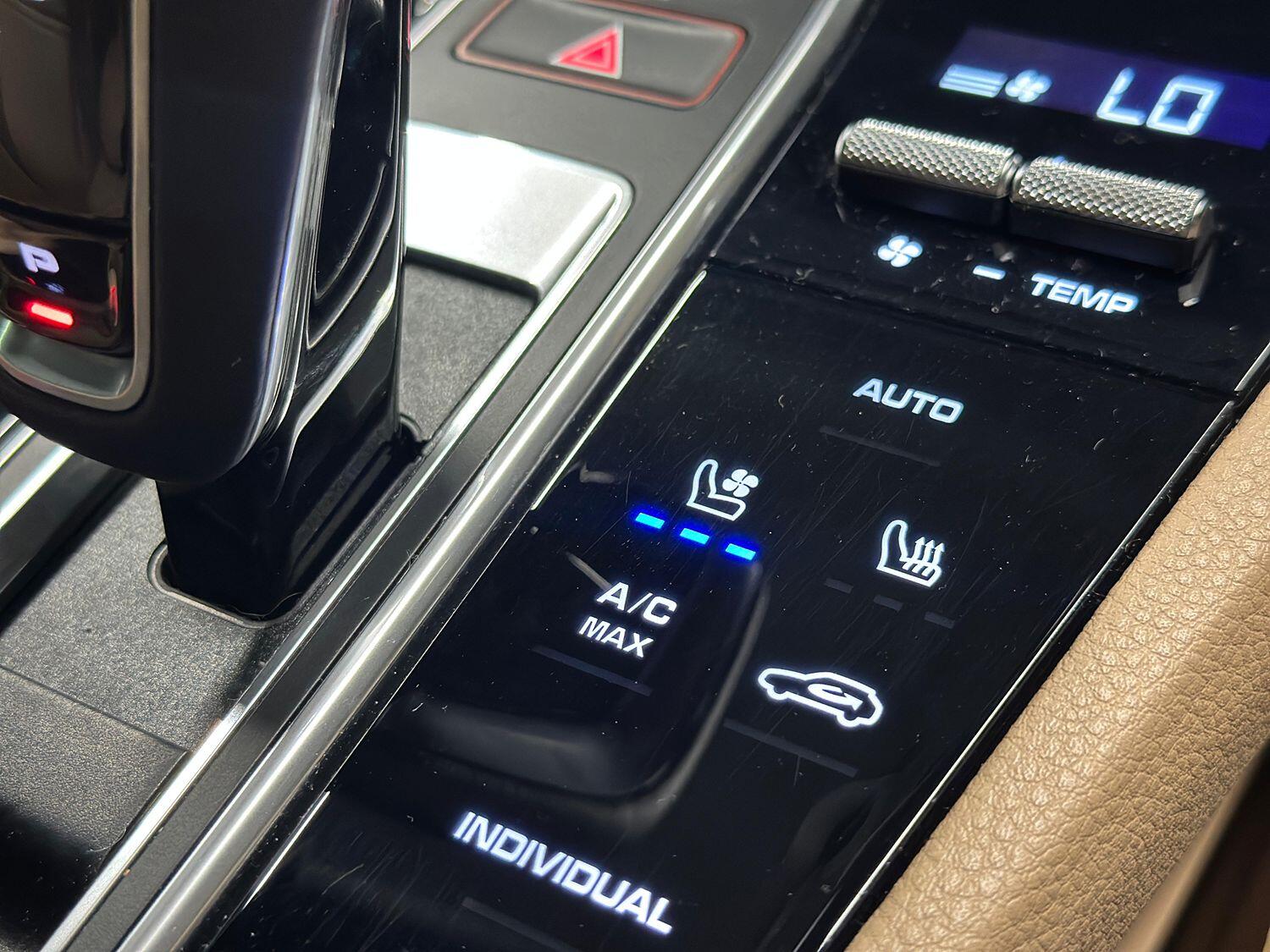 Used Porsche Cayenne 2020 for sale - 76123633: Photo 24