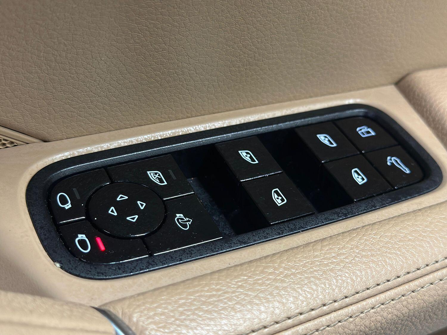 Used Porsche Cayenne 2020 for sale - 76123633: Photo 31