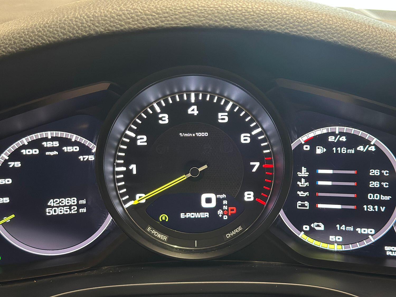 Used Porsche Cayenne 2020 for sale - 76123633: Photo 33