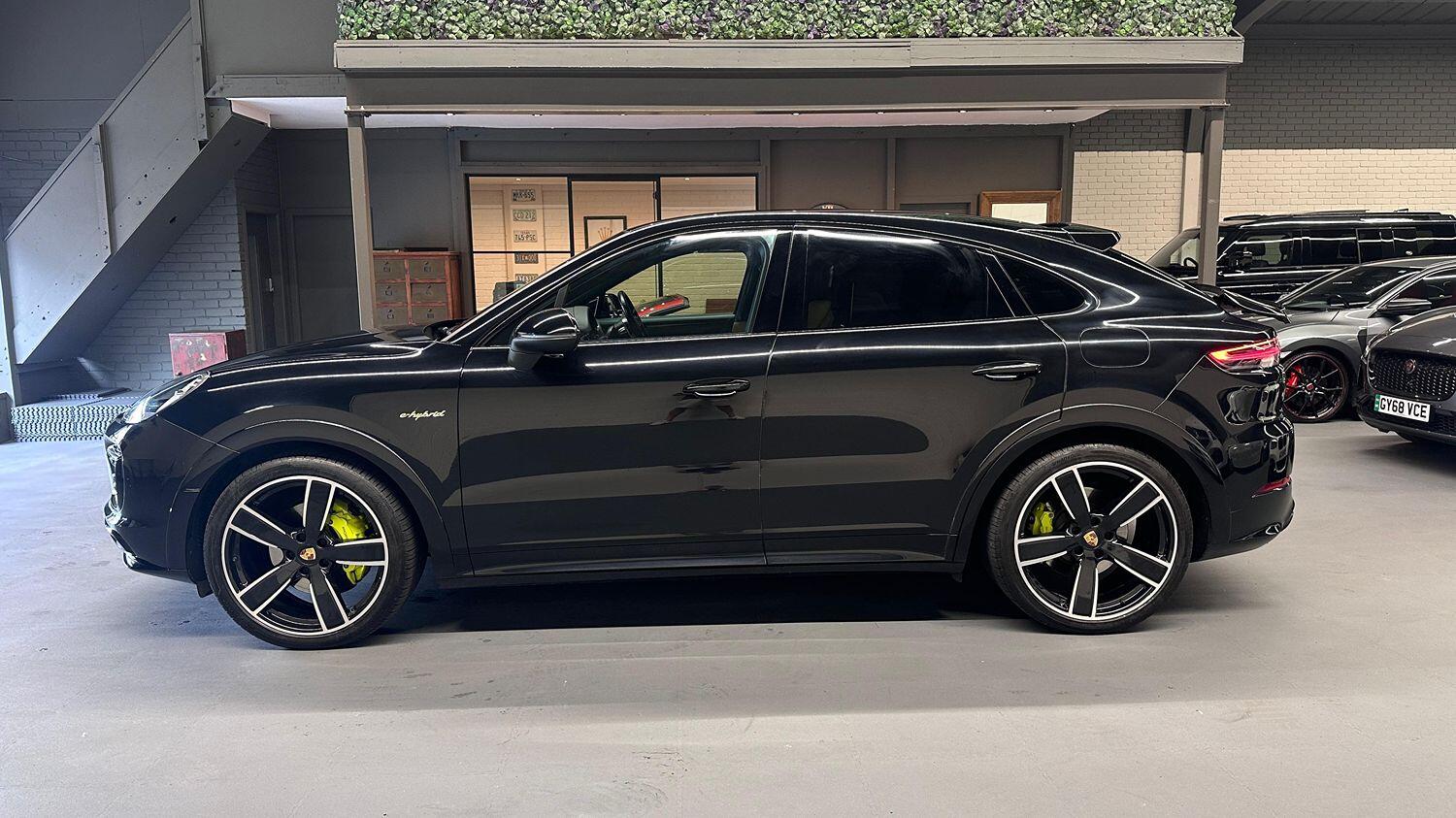 Used Porsche Cayenne 2020 for sale - 76123633: Photo 9