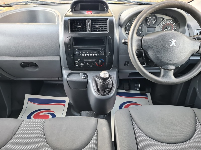 Used Peugeot Expert Tepee 2016 for sale - 76236339: Photo 17