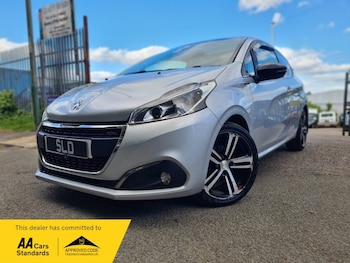 Used Peugeot 208 2016 for sale - 78558062: Photo