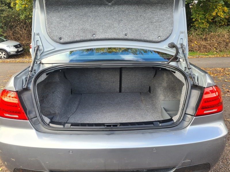 Used BMW 3 Series 2012 for sale - 76357122: Photo 12