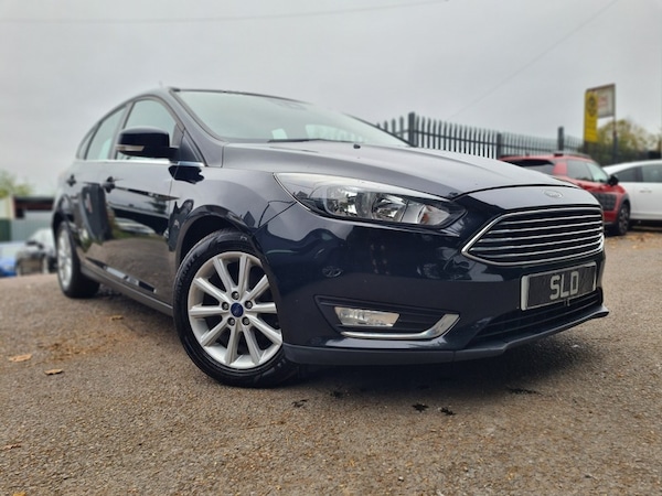 Used Ford Focus 2015 for sale - 75221736: Photo 4