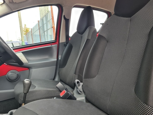 Used Toyota AYGO 2011 for sale - 76148412: Photo 16