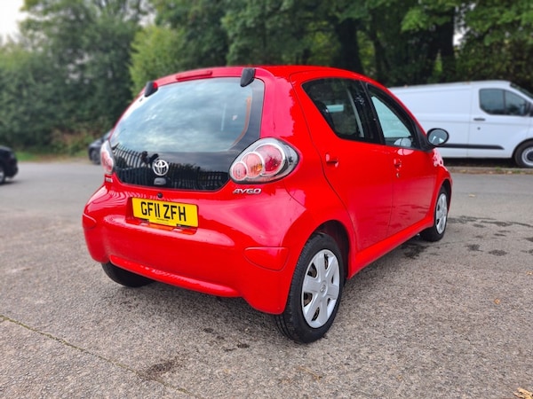Used Toyota AYGO 2011 for sale - 76148412: Photo 8