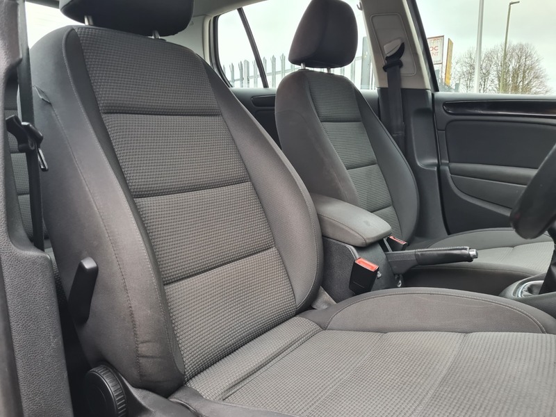 Used Volkswagen Golf 2010 for sale - 77781204: Photo 10