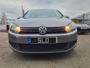 Used Volkswagen Golf 2010 for sale - 77781204: Photo