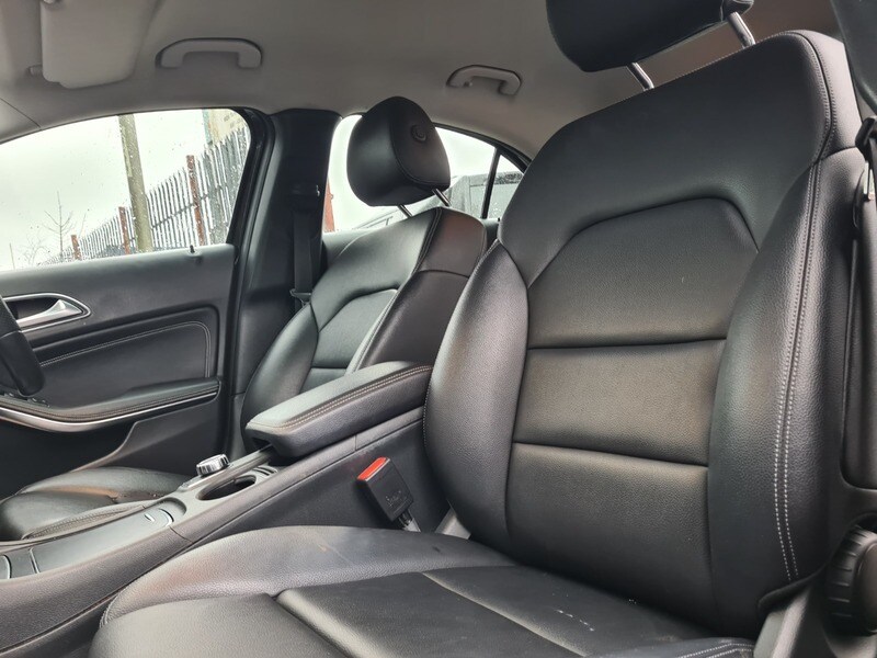 Used Mercedes-Benz A-Class 2015 for sale - 77452684: Photo 15