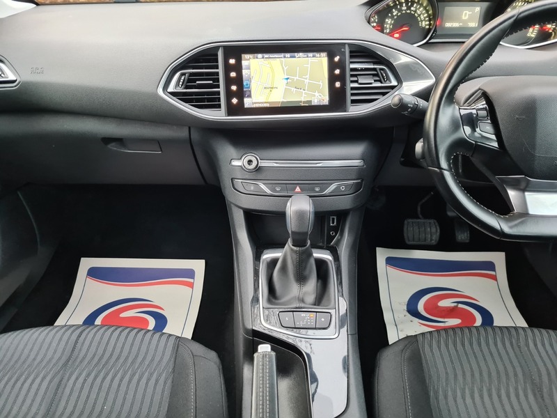 Used Peugeot 308 2016 for sale - 76570795: Photo 17