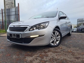 Used Peugeot 308 2016 for sale - 76570795: Photo