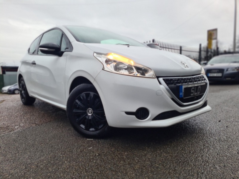 Used Peugeot 208 2013 for sale - 77213190: Photo 4