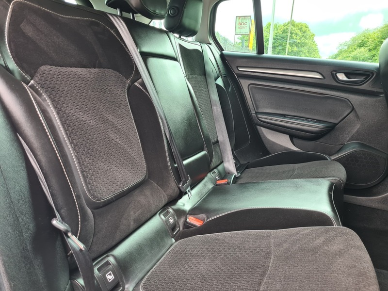 Used Renault Megane 2017 for sale - 76884600: Photo 10