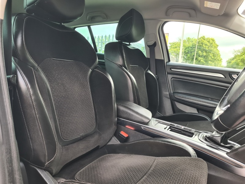 Used Renault Megane 2017 for sale - 76884600: Photo 9