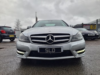 Used Mercedes-Benz C-Class 2011 for sale - 75321713: Photo