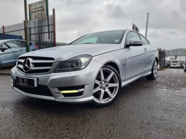 Used Mercedes-Benz C-Class 2011 for sale - 75321713: Photo 3