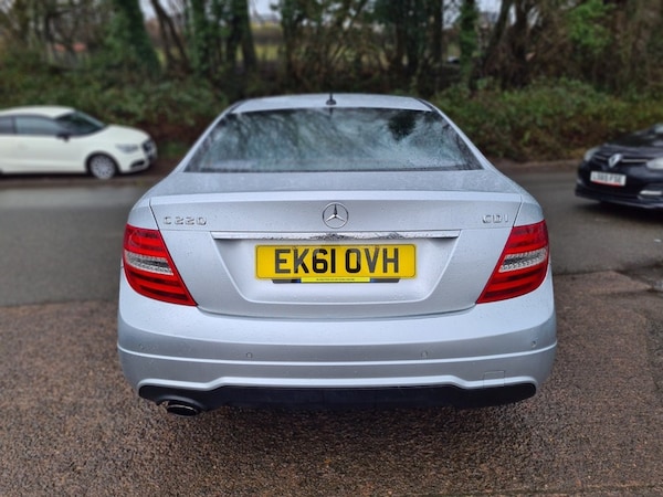 Used Mercedes-Benz C-Class 2011 for sale - 75321713: Photo 6