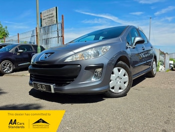 Used Peugeot 308 2010 for sale - 79234085: Photo