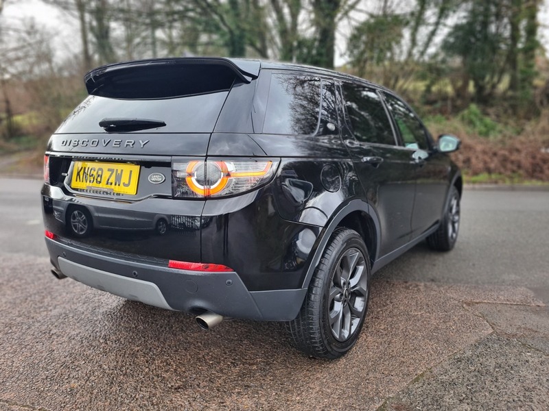 Used Land Rover Discovery Sport 2018 for sale - 77303285: Photo 4
