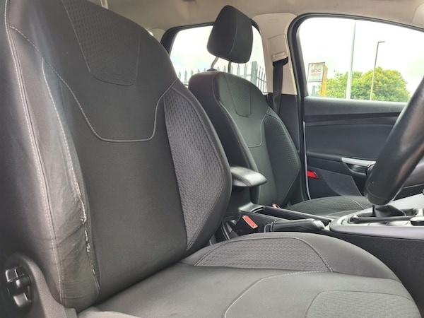 Used Ford Focus 2018 for sale - 75398211: Photo 9
