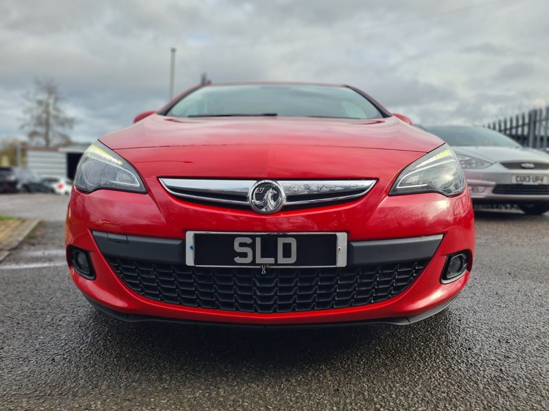 Used Vauxhall Astra GTC 2013 for sale - 77535643: Photo 2