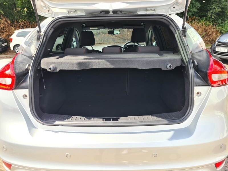 Used Ford Focus 2018 for sale - 78201427: Photo 13