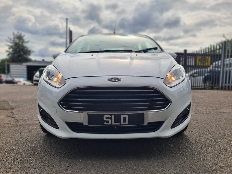 Used Ford Fiesta 2014 for sale - 76740948: Photo 2