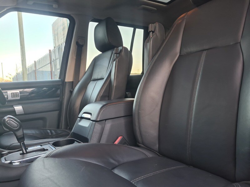 Used Land Rover Discovery 2010 for sale - 78201367: Photo 16