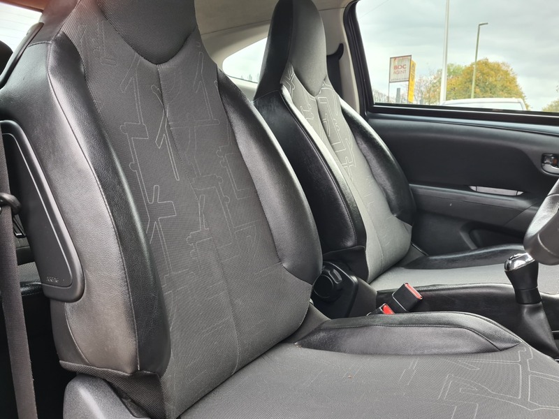 Used Toyota AYGO 2014 for sale - 77096808: Photo 8