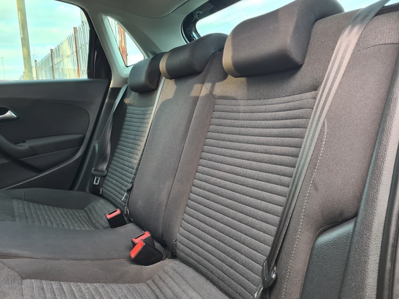 Used Volkswagen Polo 2012 for sale - 76009945: Photo 12