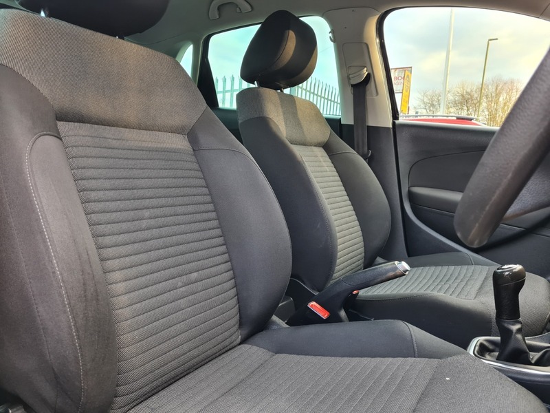 Used Volkswagen Polo 2012 for sale - 76009945: Photo 8