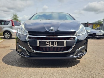 Used Peugeot 208 2016 for sale - 75865801: Photo