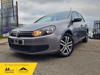 Used Volkswagen Golf 2010 for sale - 77968105: Photo