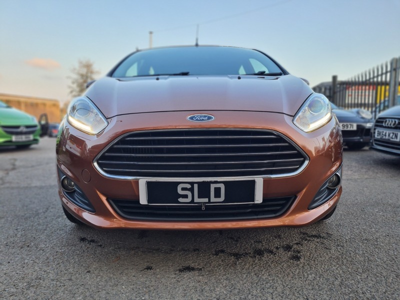 Used Ford Fiesta 2015 for sale - 77749308: Photo 2