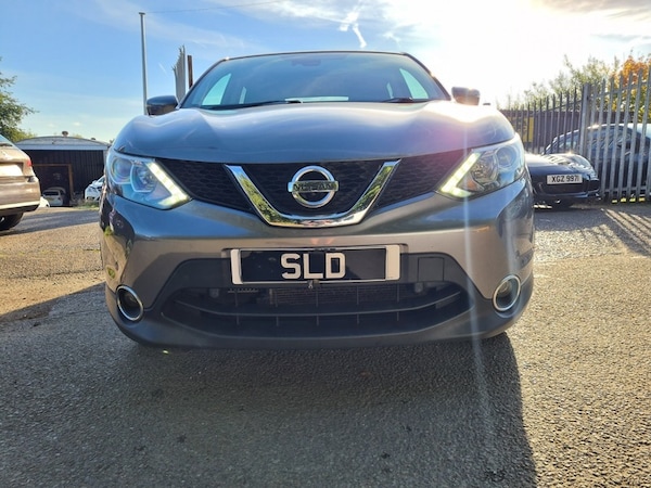 Used Nissan Qashqai 2016 for sale - 76106409: Photo 2