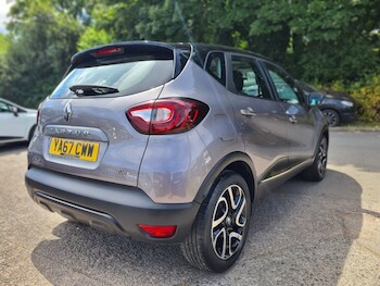 Used Renault Captur 2017 for sale - 75149097: Photo