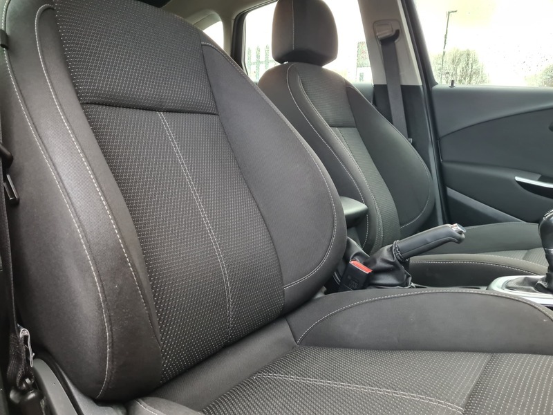 Used Vauxhall Astra 2013 for sale - 77535640: Photo 8